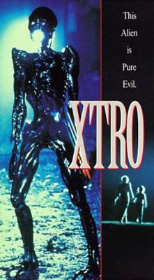 Xtro - Un voyage extraterrestre horrifique dans une banlieue anglaise !